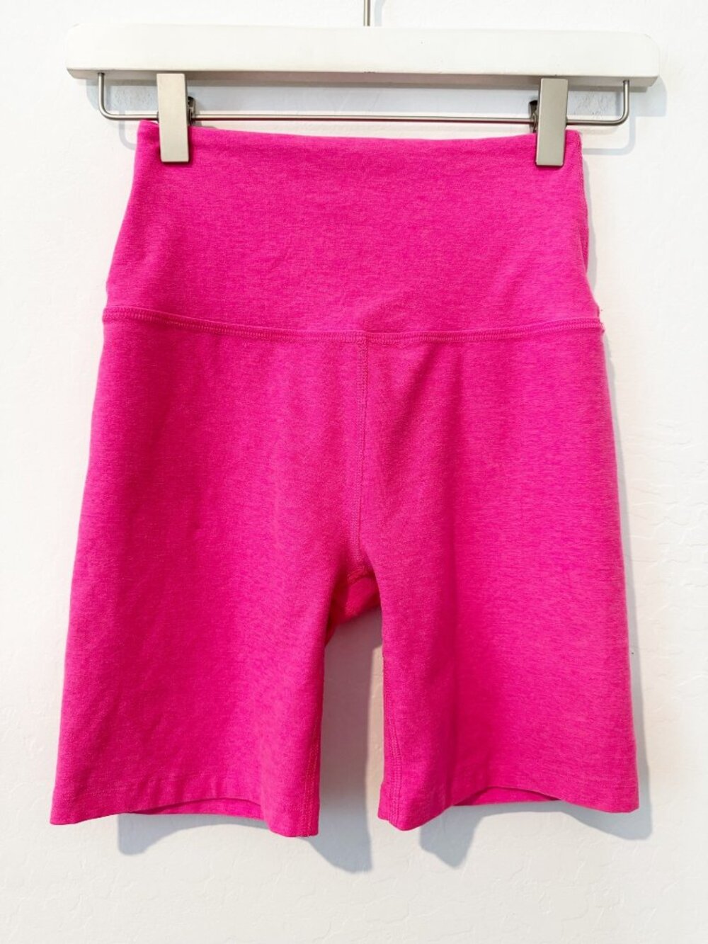Beyond Yoga Spacedye Shorts Size S Electric Pink High Rise Soft Girl Athletic